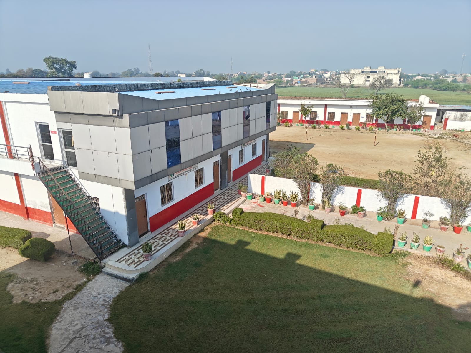 Campus 13